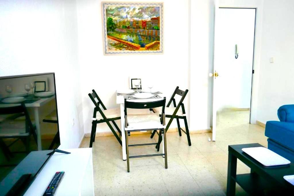 Sol Centro Apartment B Севиля Екстериор снимка